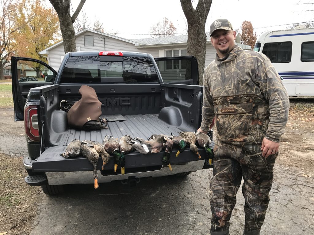 Duck hunting in Illinois